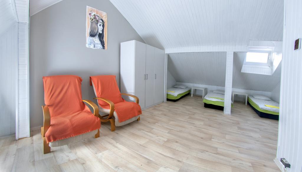 Place4Us Varsovie Extérieur photo